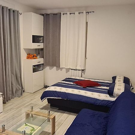 Apartments Peti Pula Kamer foto